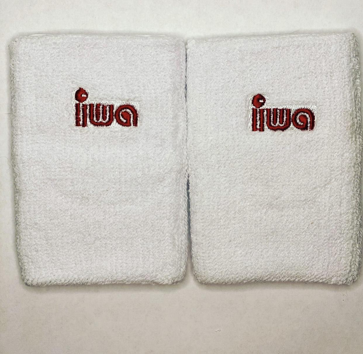 Напульсники для спортивной гимнастики IWA21729 белые